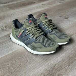 ULTRABOOST 5.0 DNA SHOES